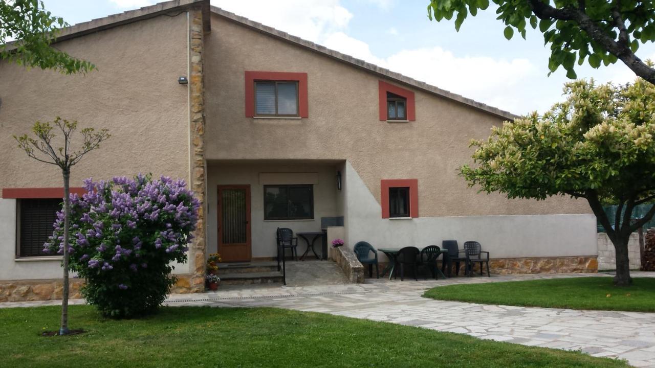Casa Rural Las Tuyas En Segovia Palazuelos de Eresma Exteriér fotografie